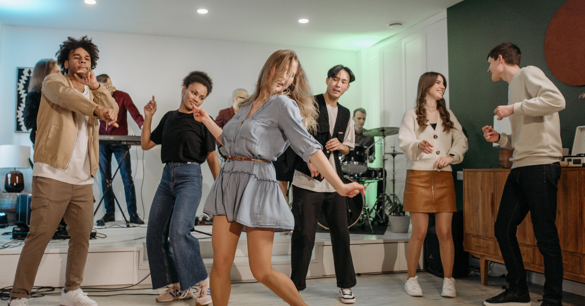 ¿Entraste bailando? ¡El café te sale gratis!